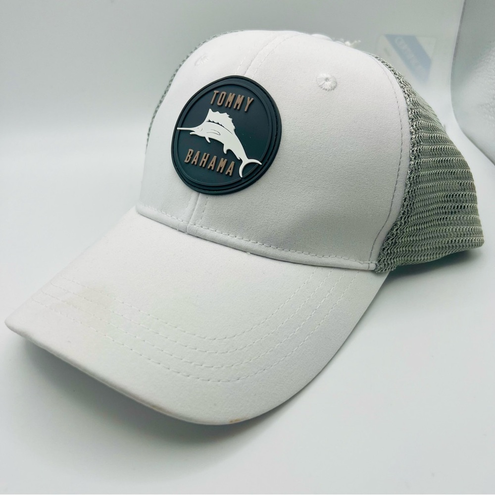 TOMMY BAHAMA “Tip Your Cap” Marlin Logo Trucker Hat White/Grey Men’s *NEW*